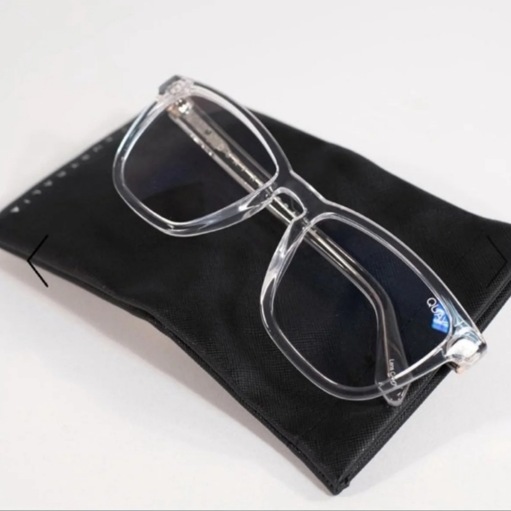 Quay Australia Hardwire Blue Light Clear Glasses